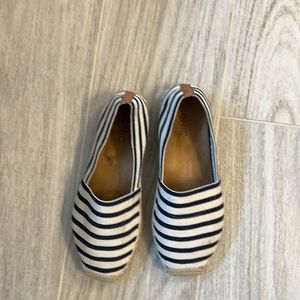 COPY - Vionic espadrilles